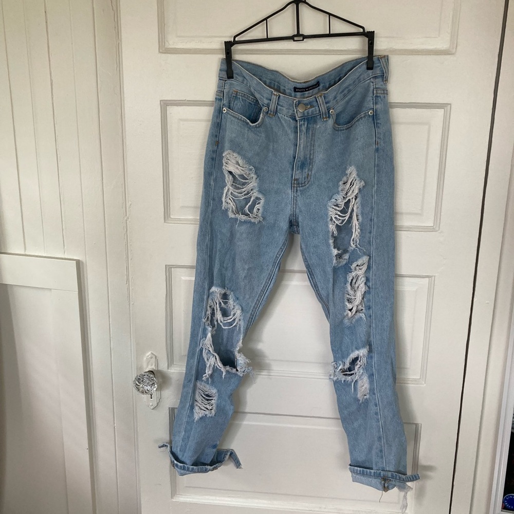 Distressed Brandy Melville bf jeans one size